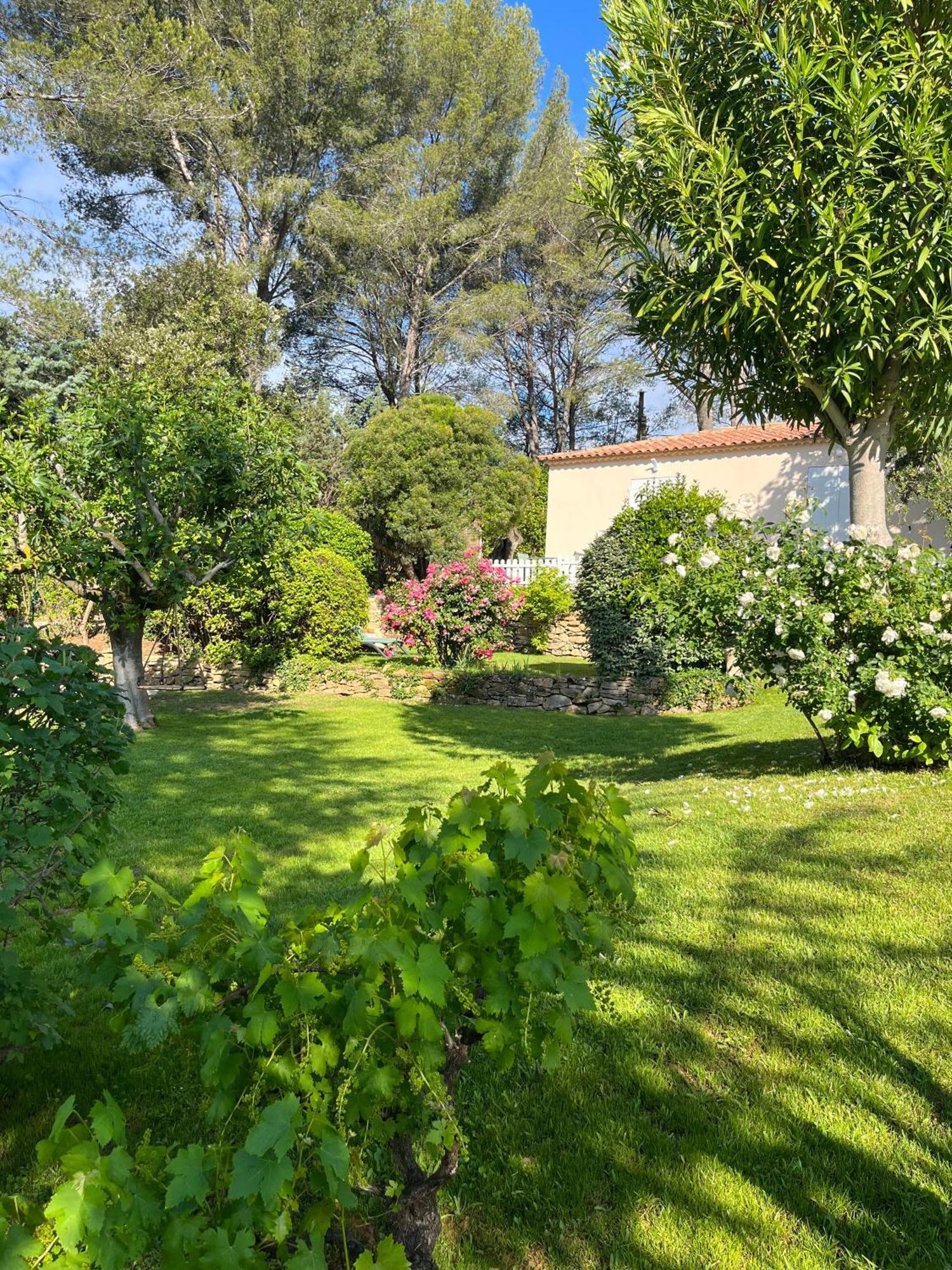 Le Clos Serein 勒博塞 外观 照片